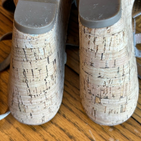 Franco Sarto Clinton2 Taupe Perforated Cork Wedge Platform 4” Sandals Size 10 - Picture 3 of 15